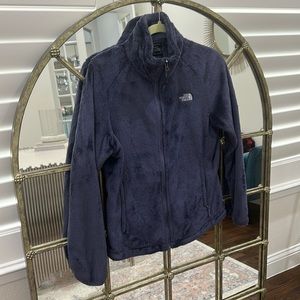 The North Face osito jacket. EUC